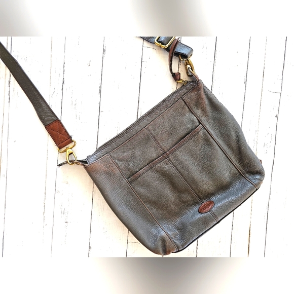 Fossil Morgan Large Crossbody Purse Gray Taupe Leather Bag w/ Storage Pockets - Picture 9 of 13
